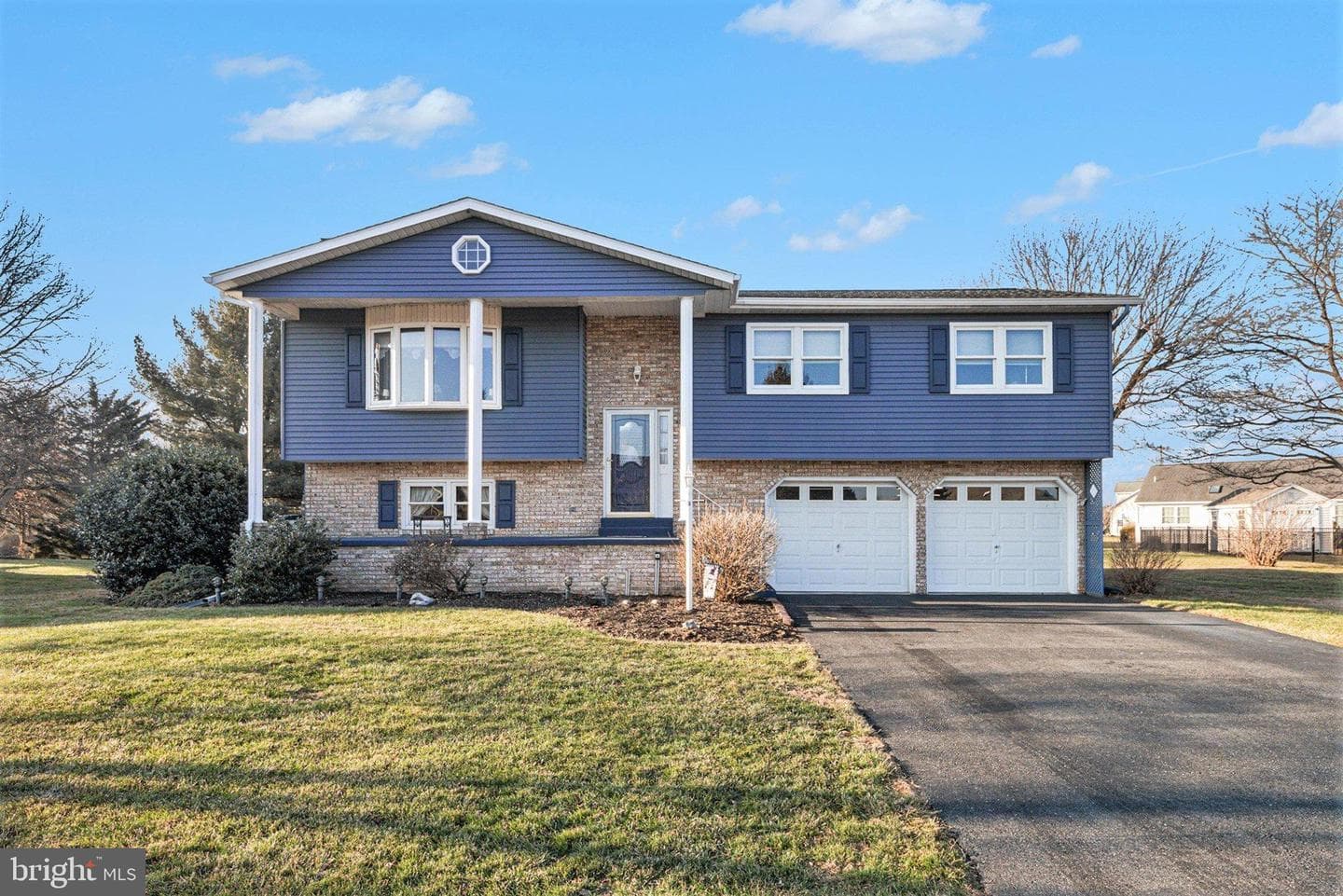 440 Croghan Drive photo 1