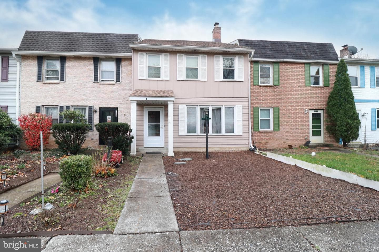 7123 Salem Park Circle