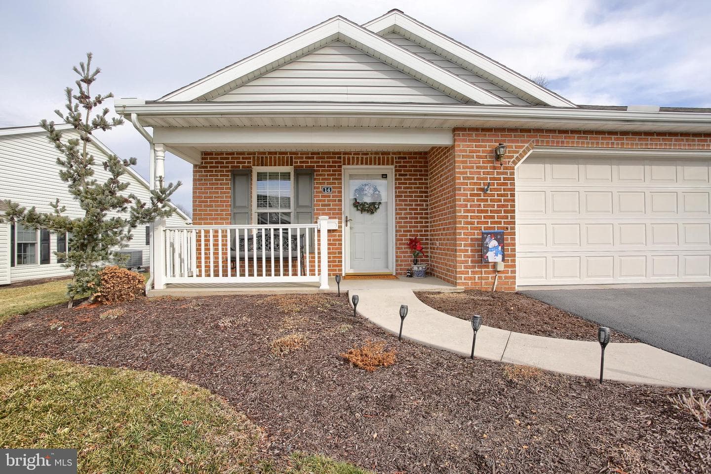 14 Creek Bank Drive photo 1
