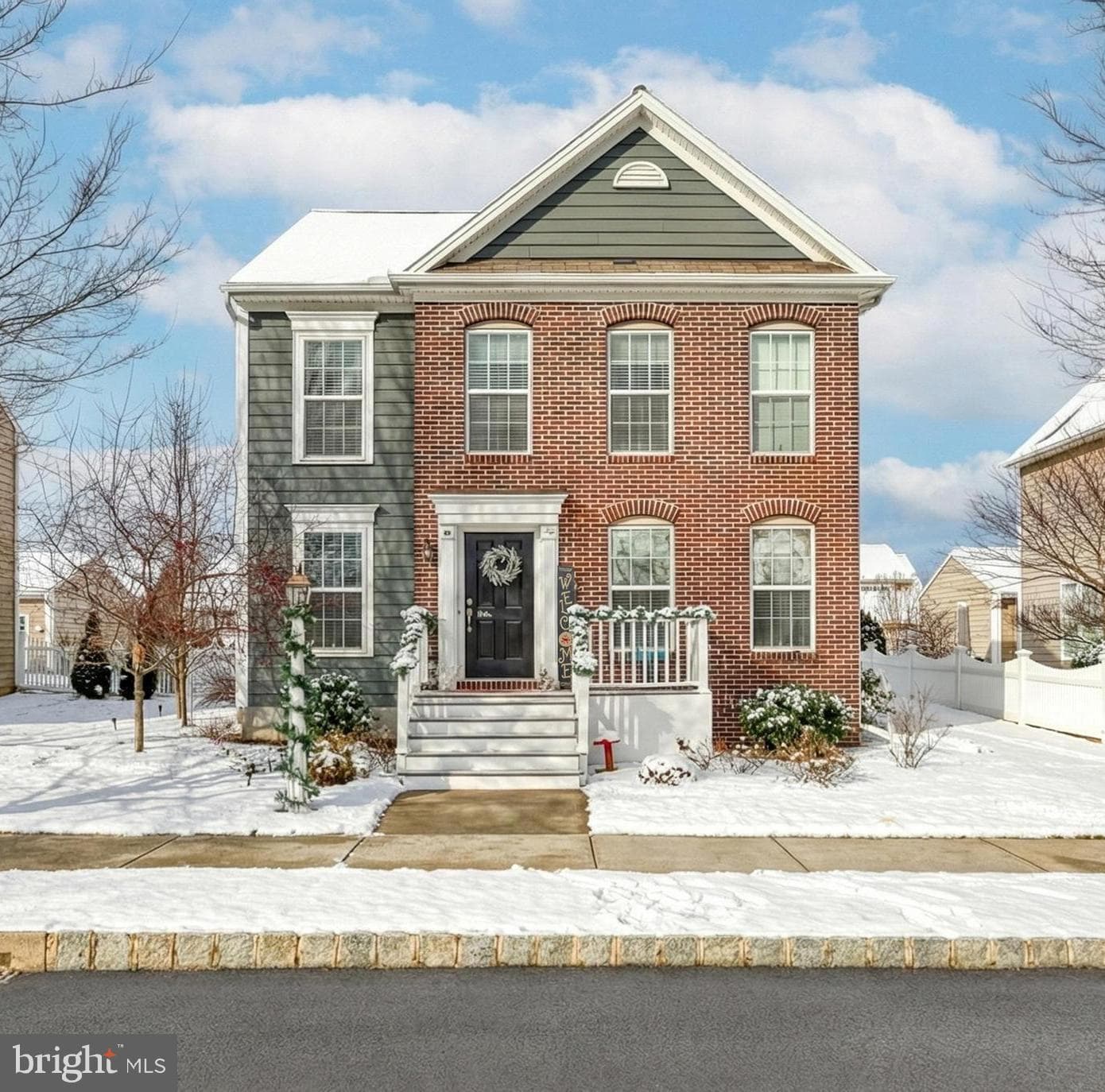 17 Tavern House Hill photo 1