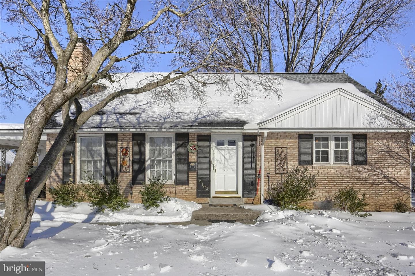 2102 Parkside Road photo 1