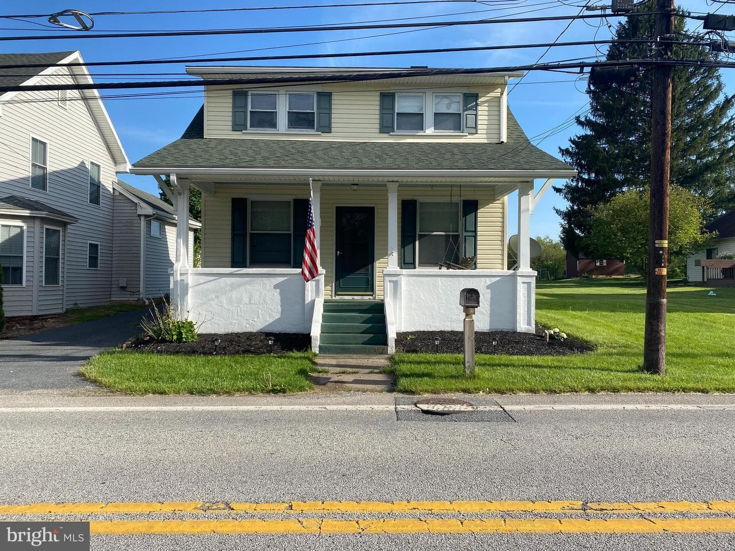 1656 Main Street photo 1