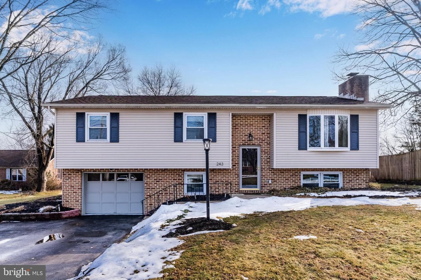 243 Ridge Hill Road photo 1
