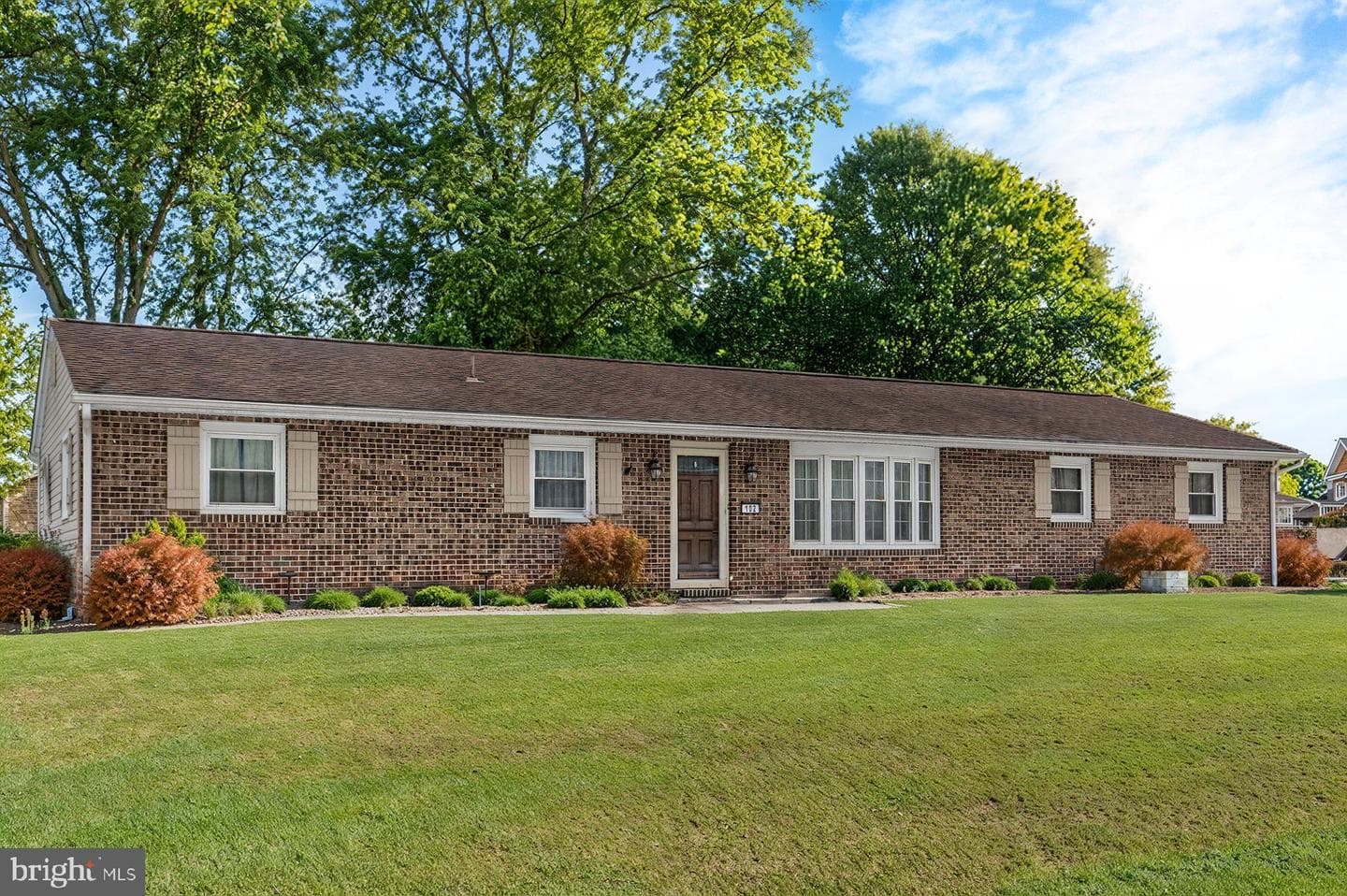 102 Fairway Drive photo 1