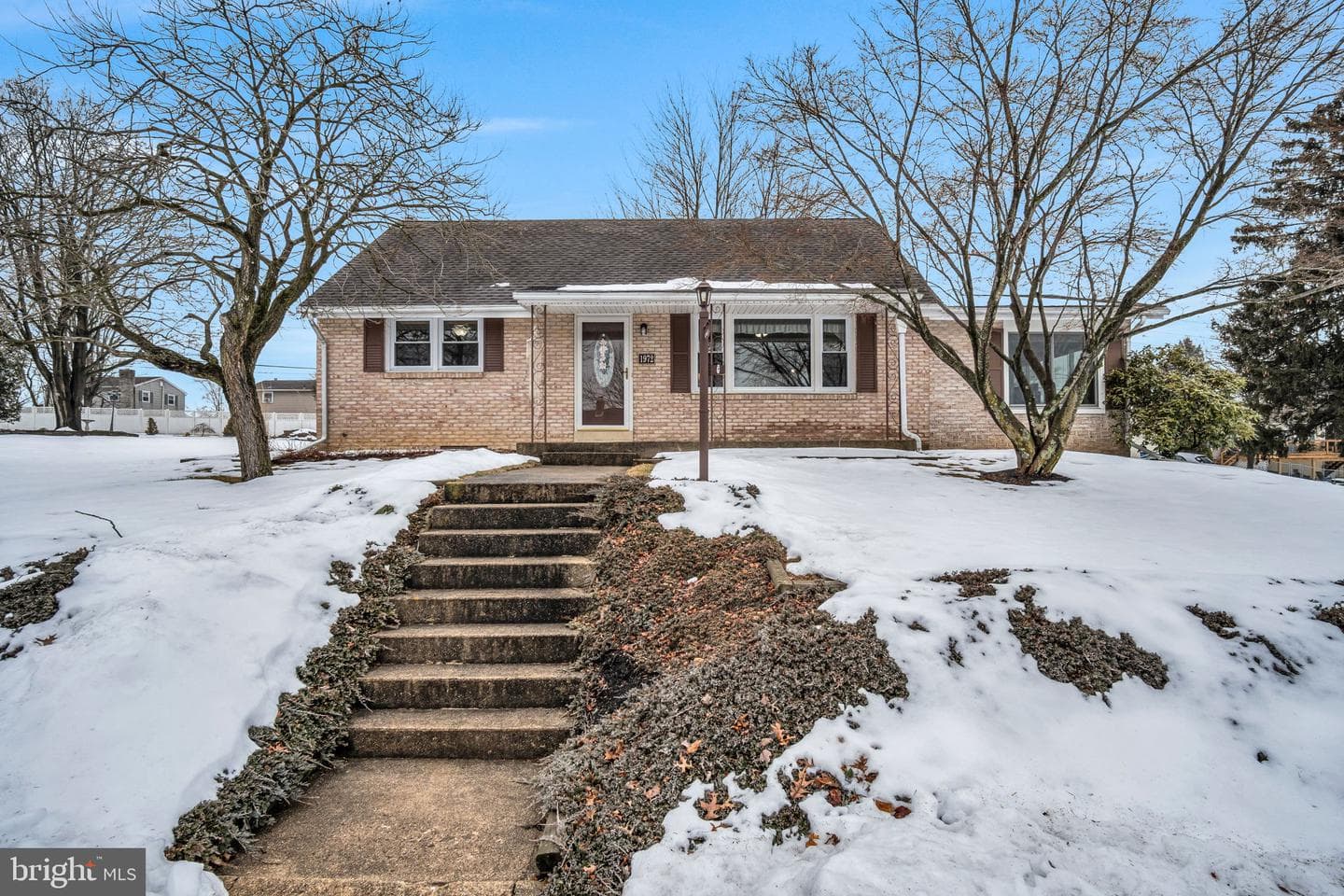 1972 Douglas Drive photo 1