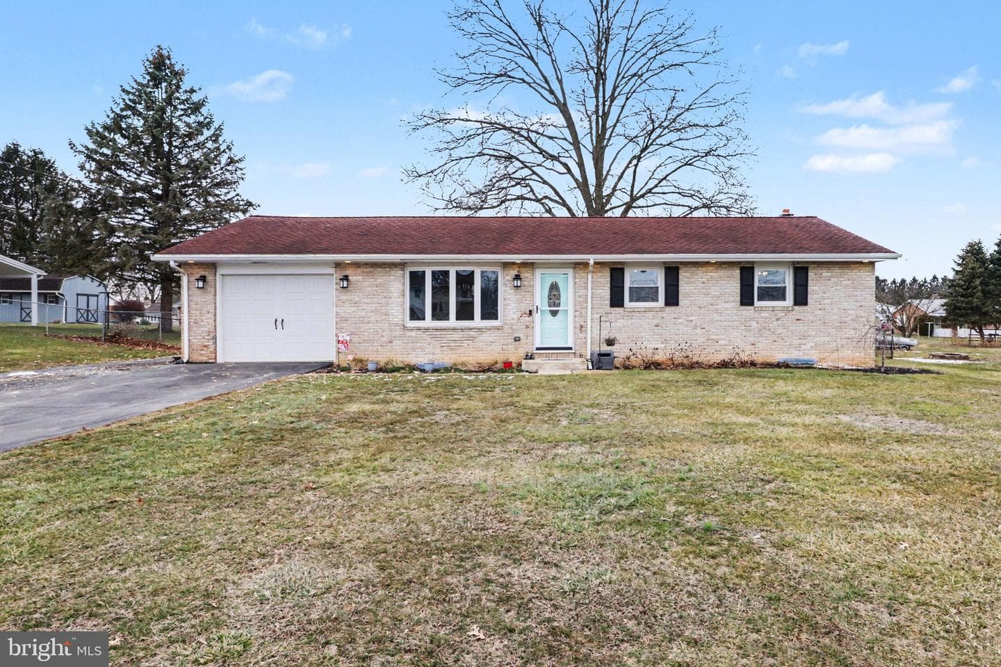 930 Forge Road photo 1