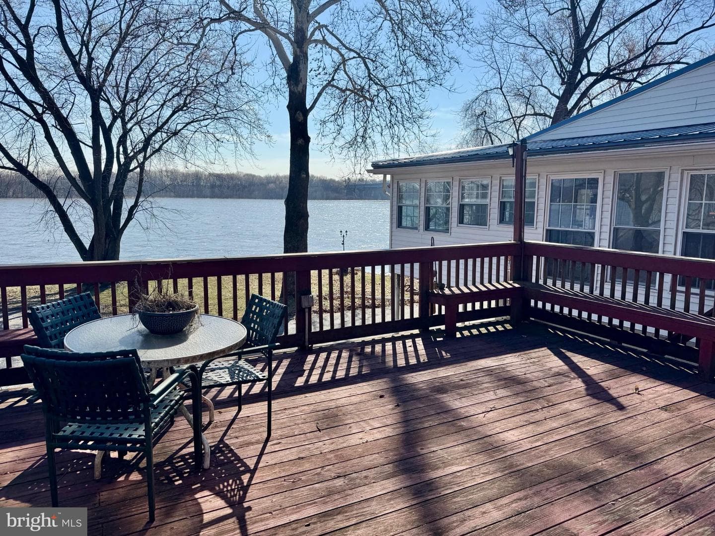 938 River Road photo 1