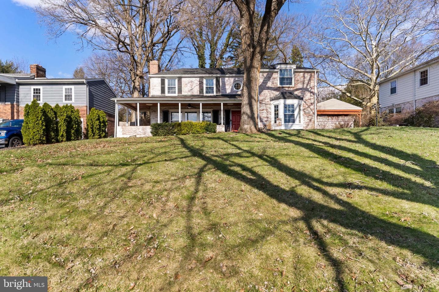 425 Country Club Road