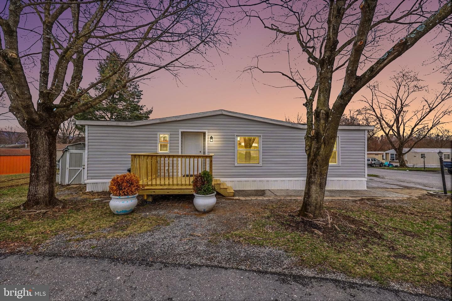 31 Cypress Lane photo 1