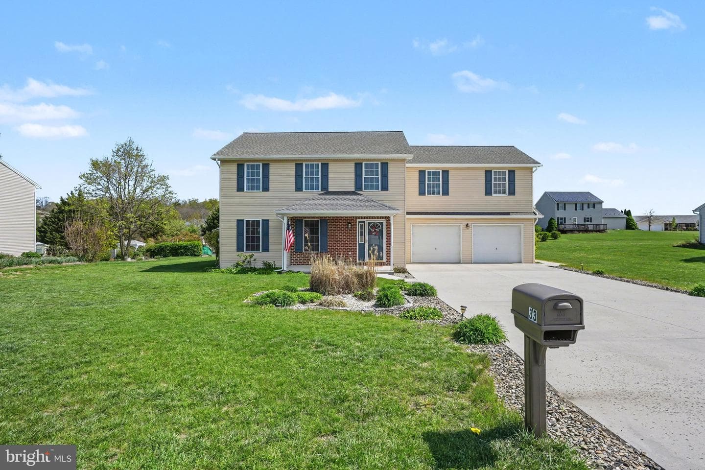 33 Longstreet Drive photo 1