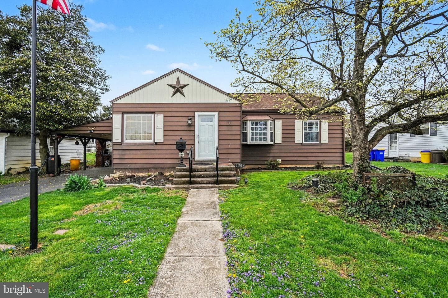 1309 Kingsley Road