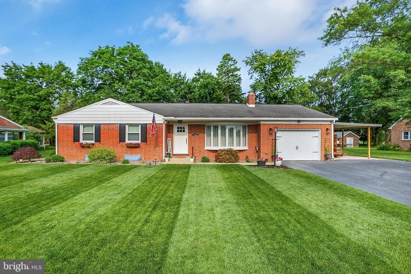 1838 Ridgeview Drive