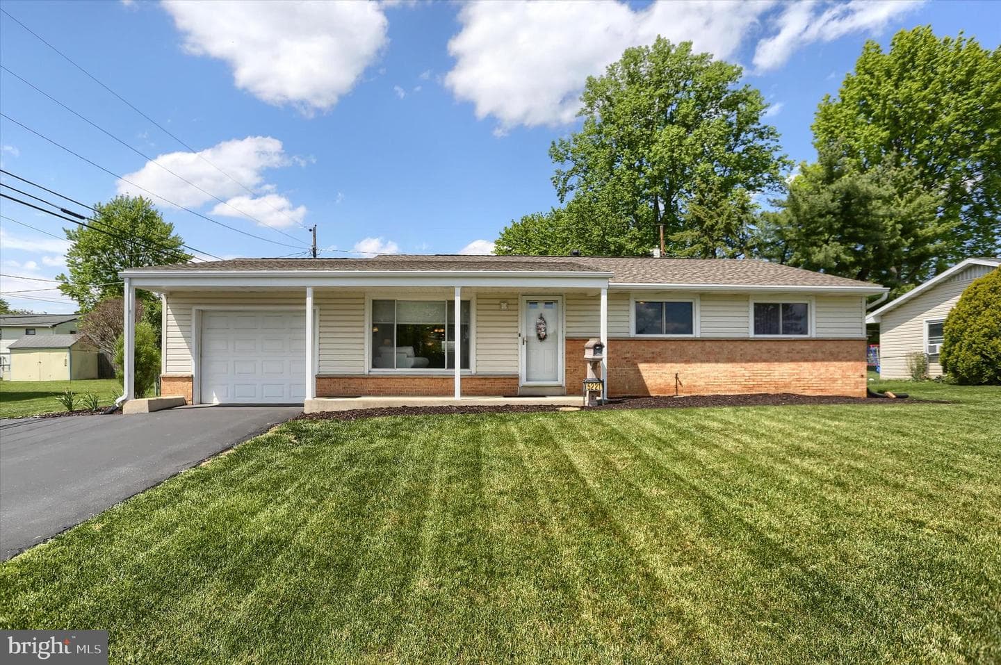 5221 Stuart Drive photo 1