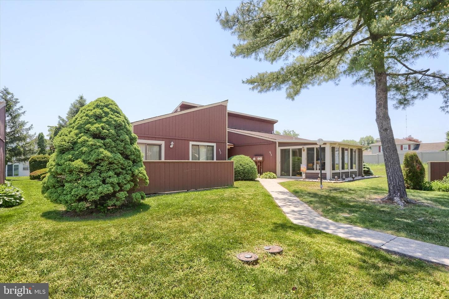 854 Melissa Court