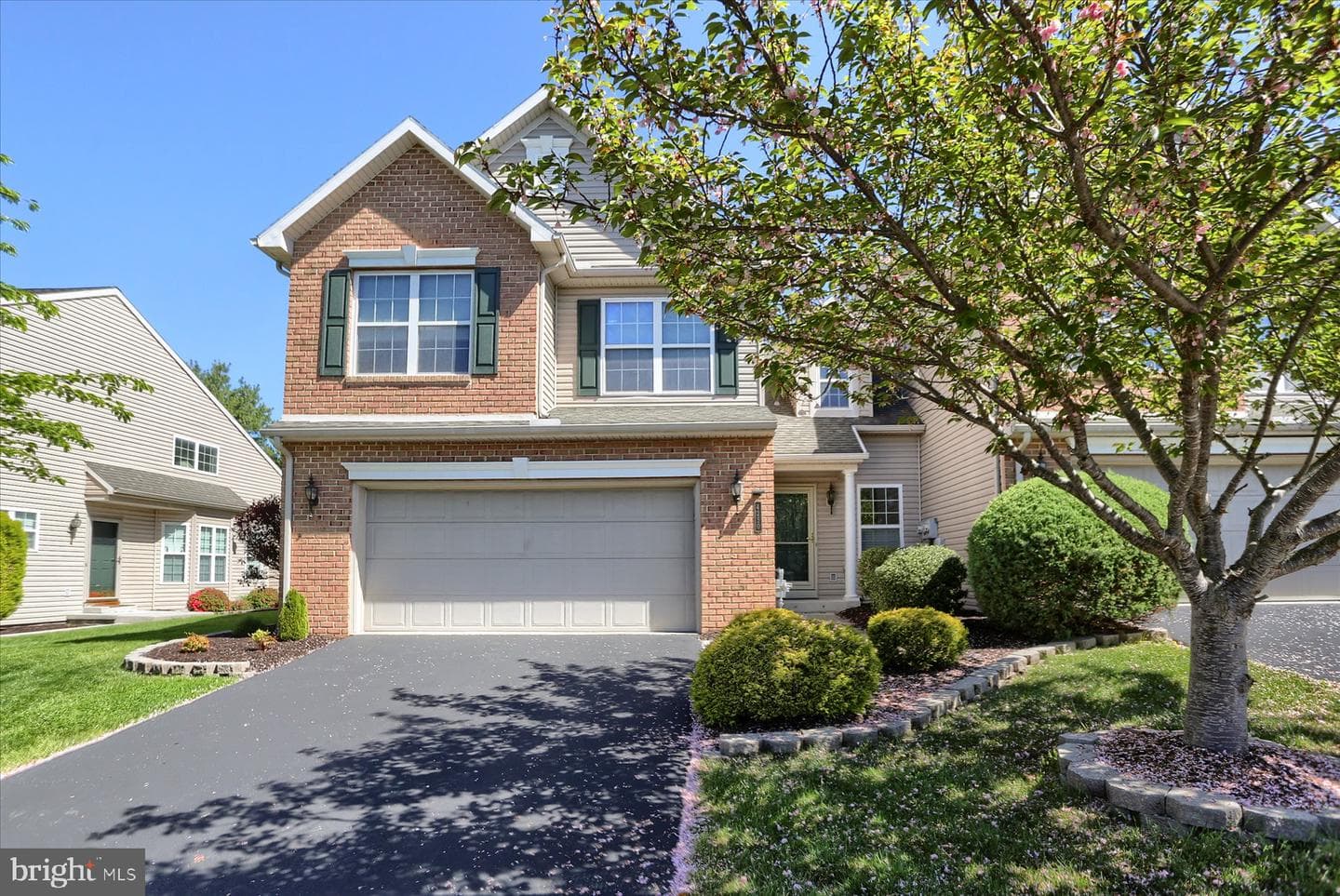 4250 Roth Farm Village Cir photo 1