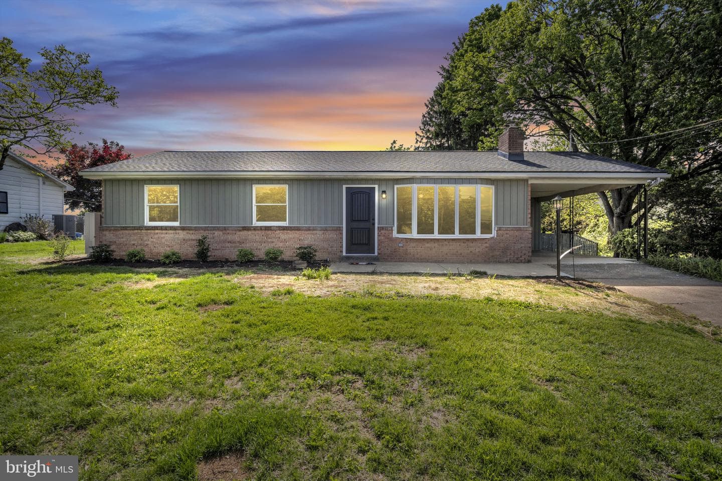 15 Circle Drive
