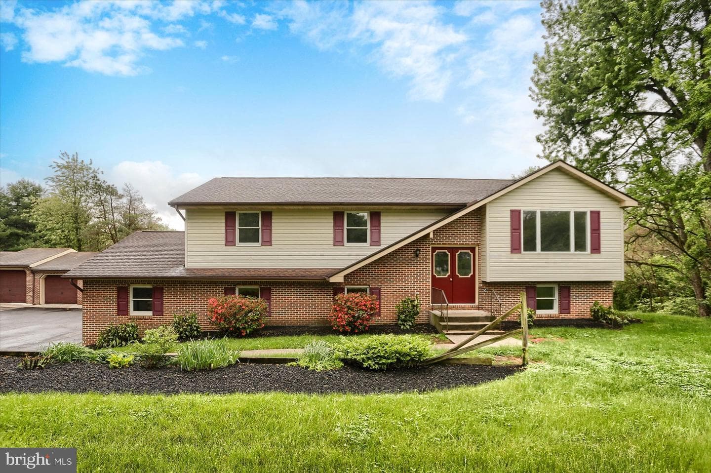 167 Ken-Lin Drive