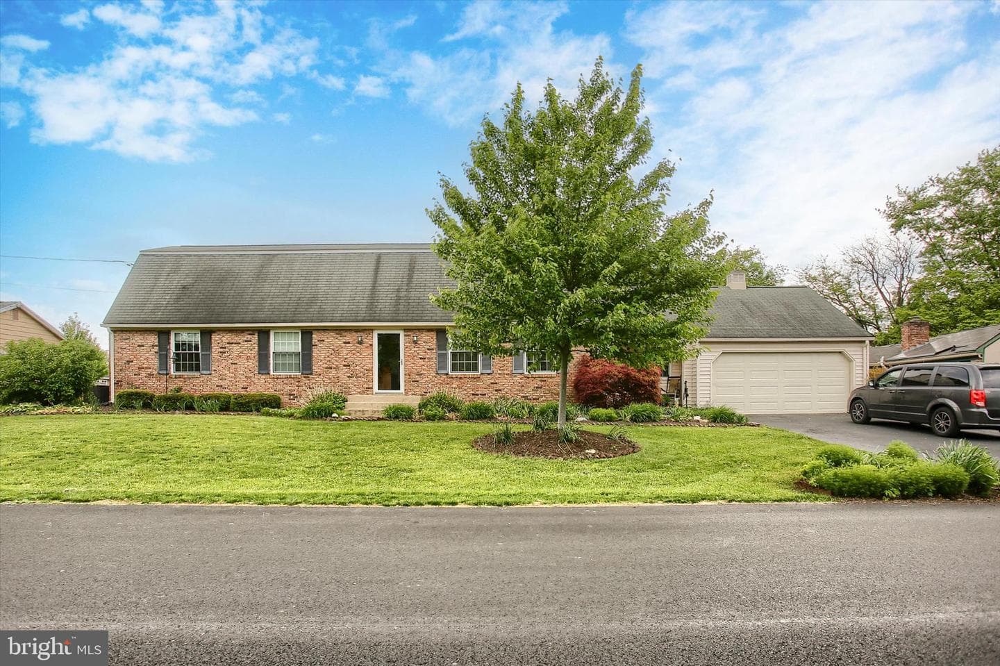 14 Broadmoor Drive
