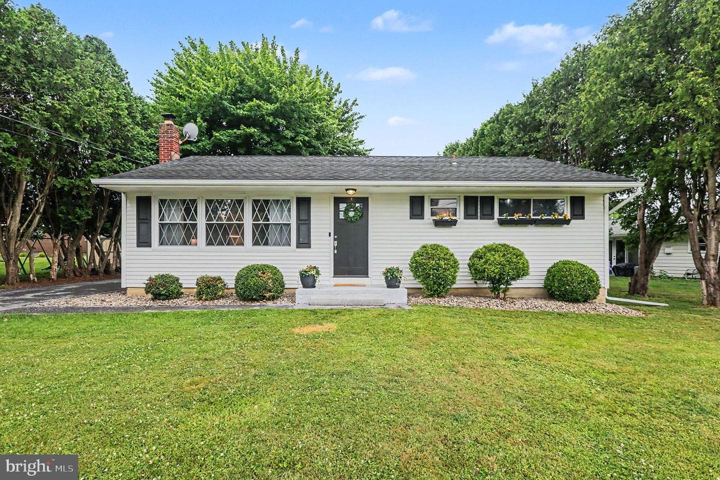 6020 William Drive