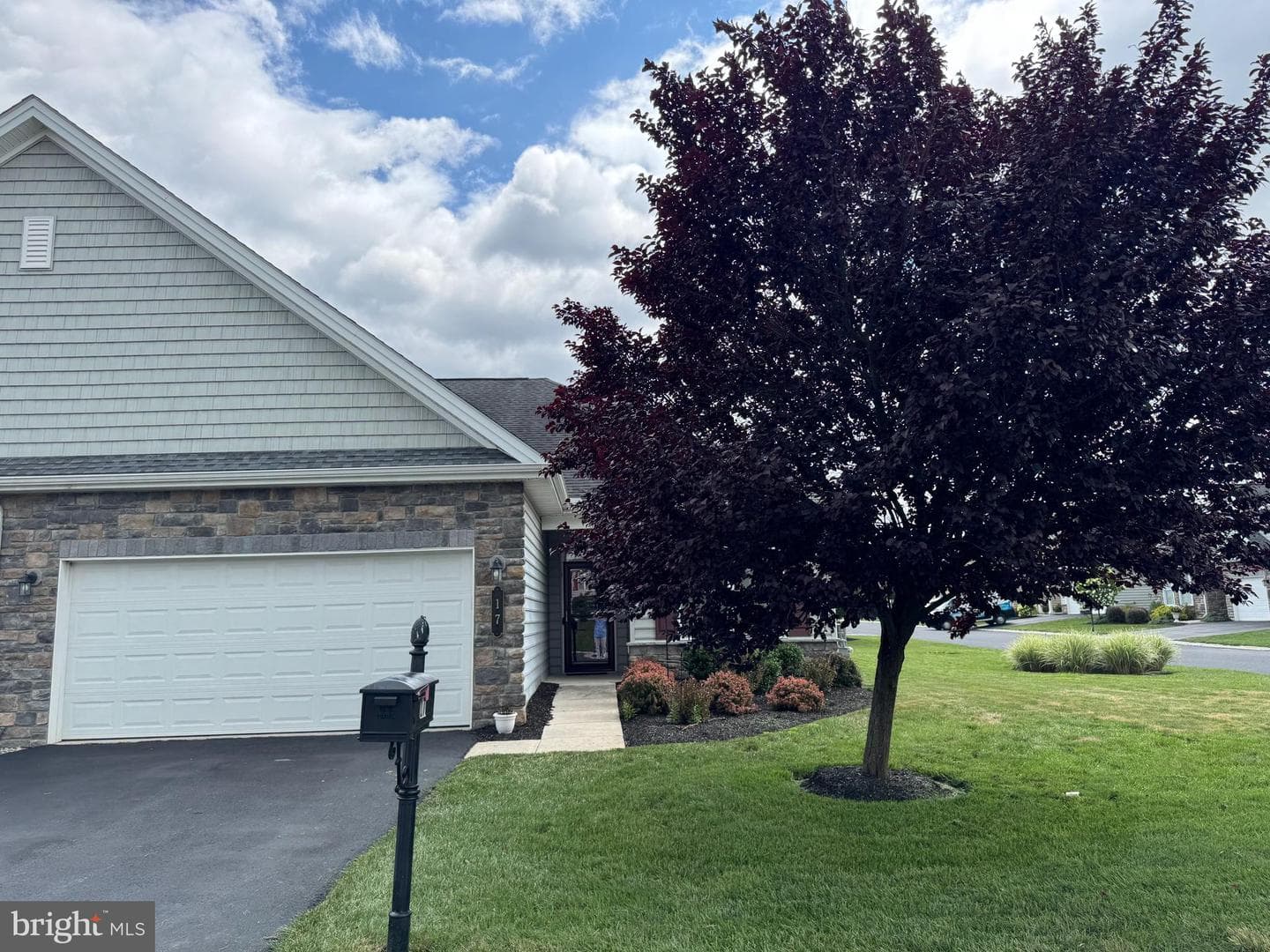 17 Settlers Drive, Mechanicsburg