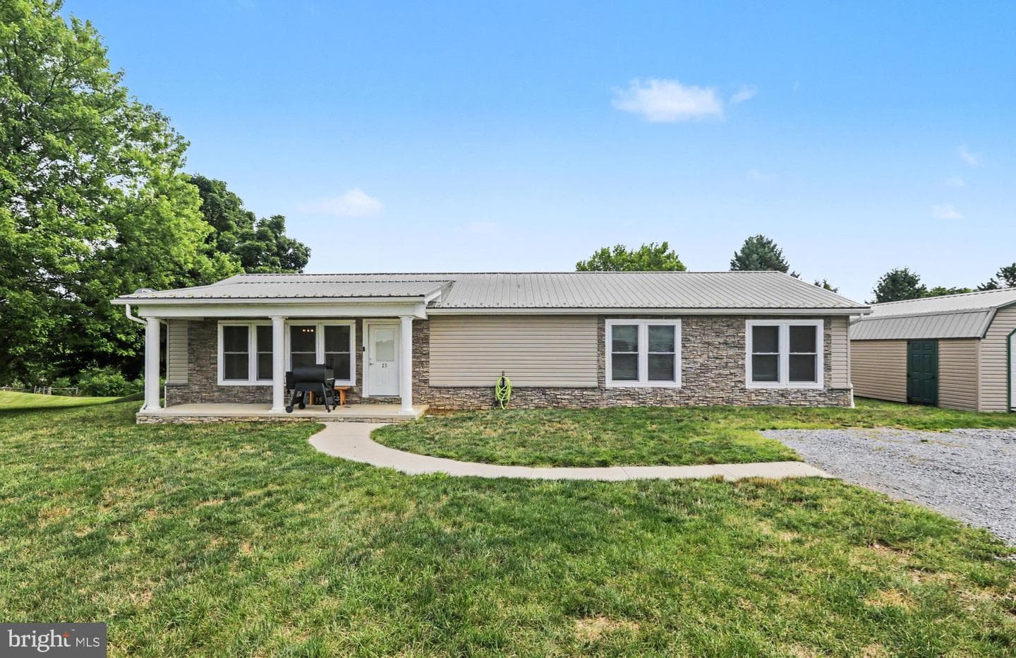 25 Peebles Road, Newburg