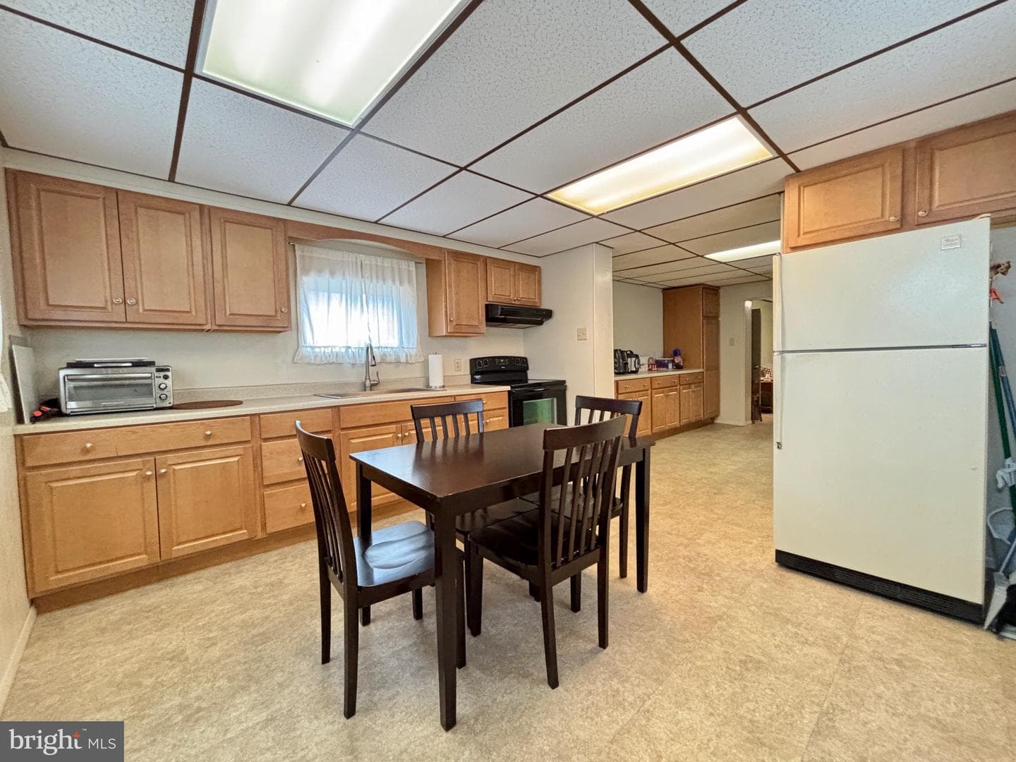 32 W Berea Street