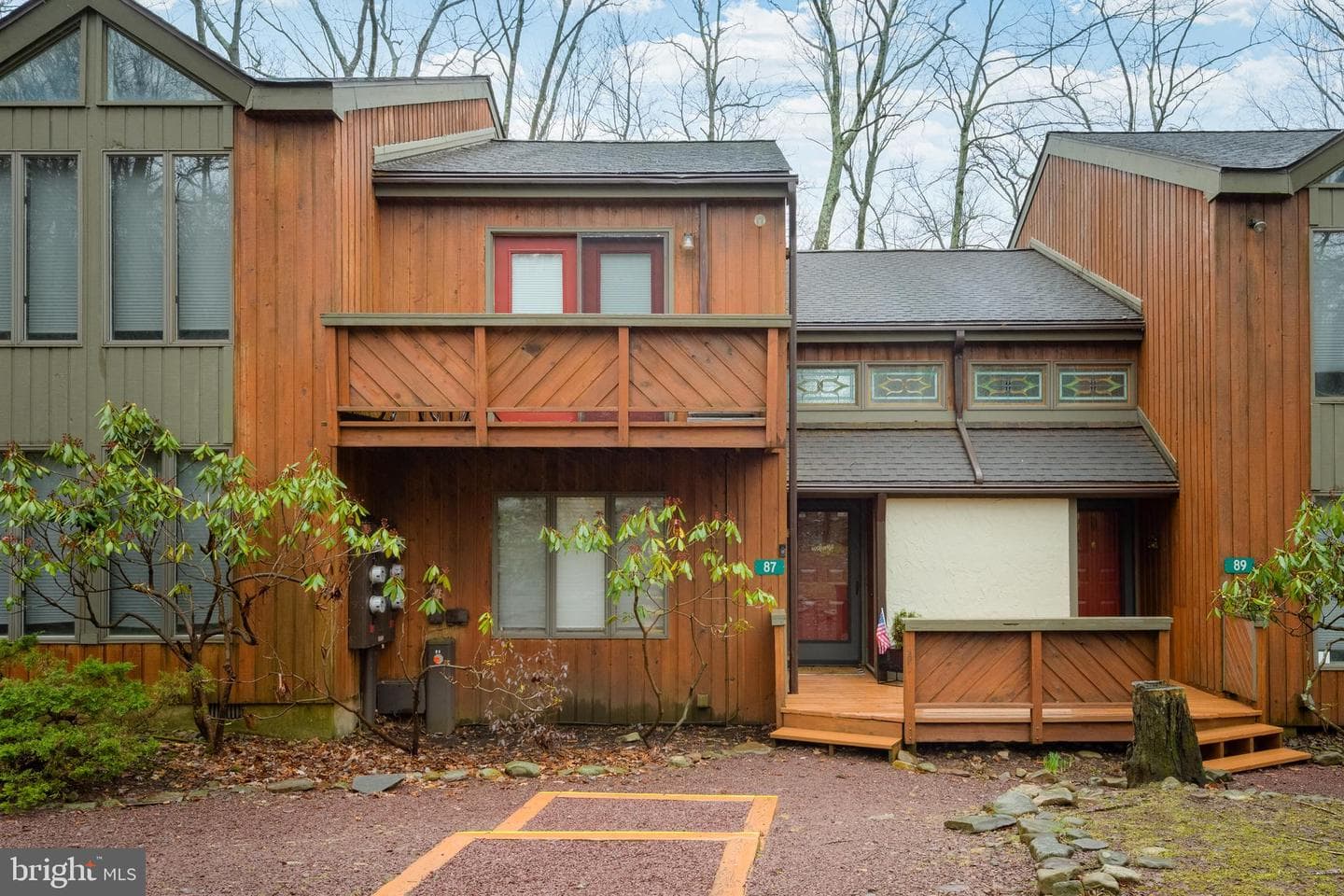 87 Warbler Court photo 1