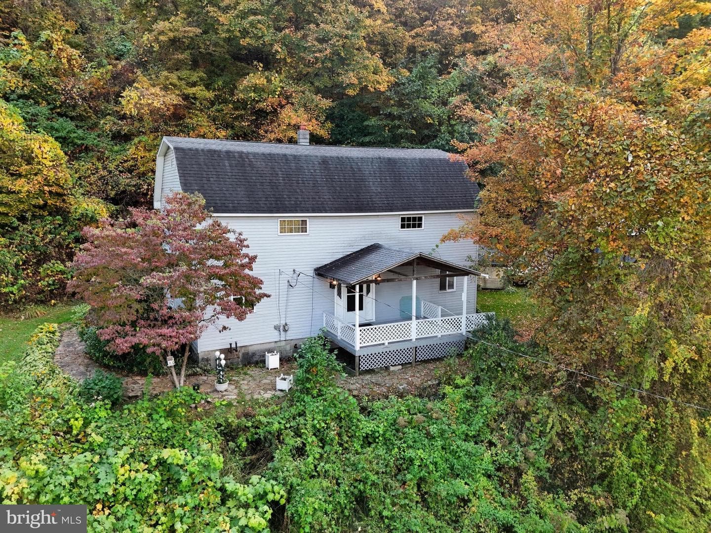 582 Piney Road photo 1