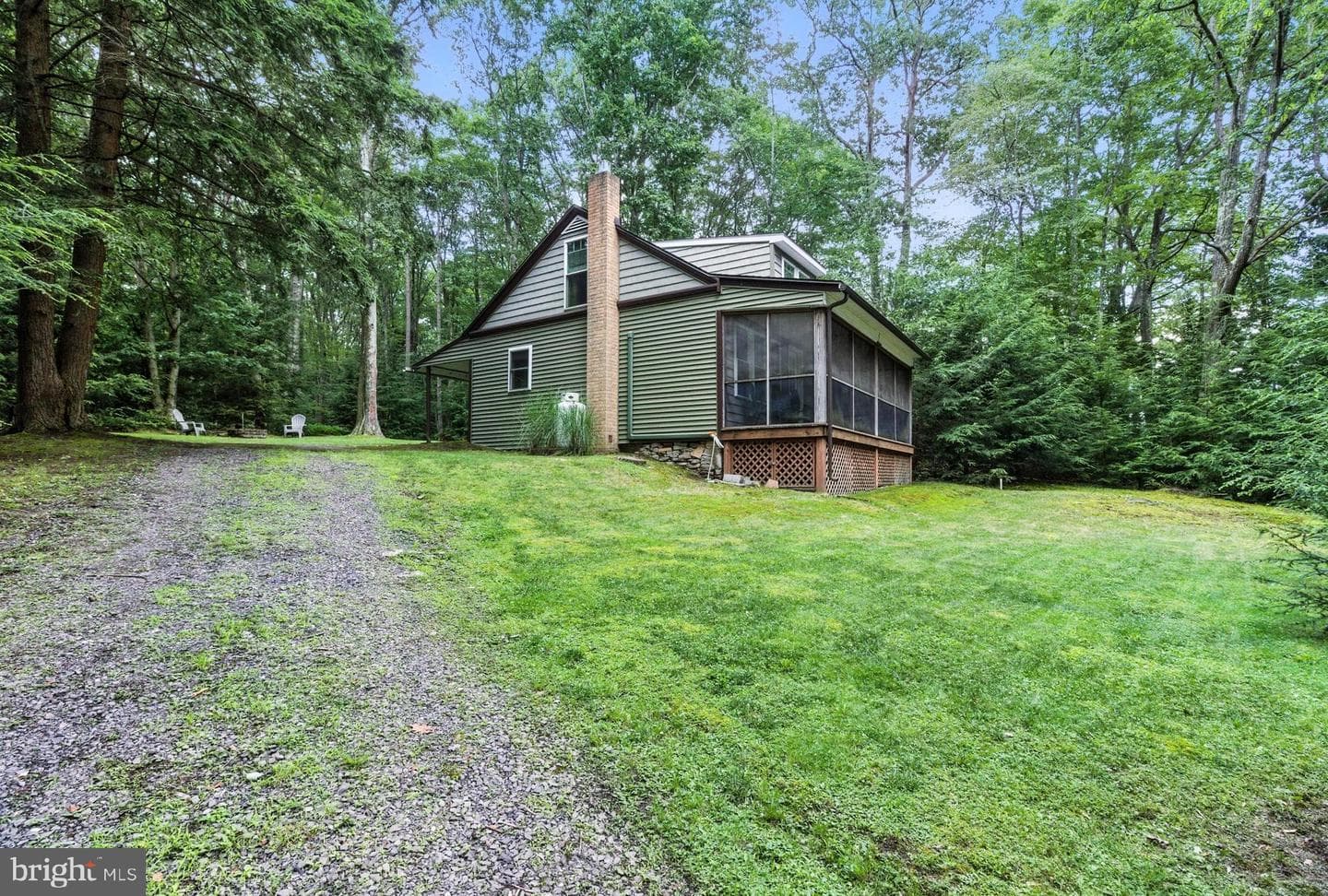 676 Westside Road photo 1