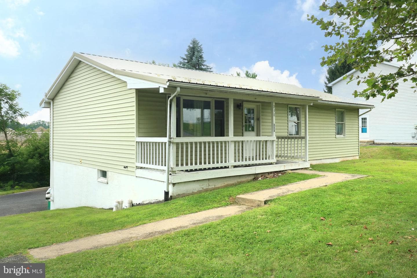250 1st Avenue photo 1