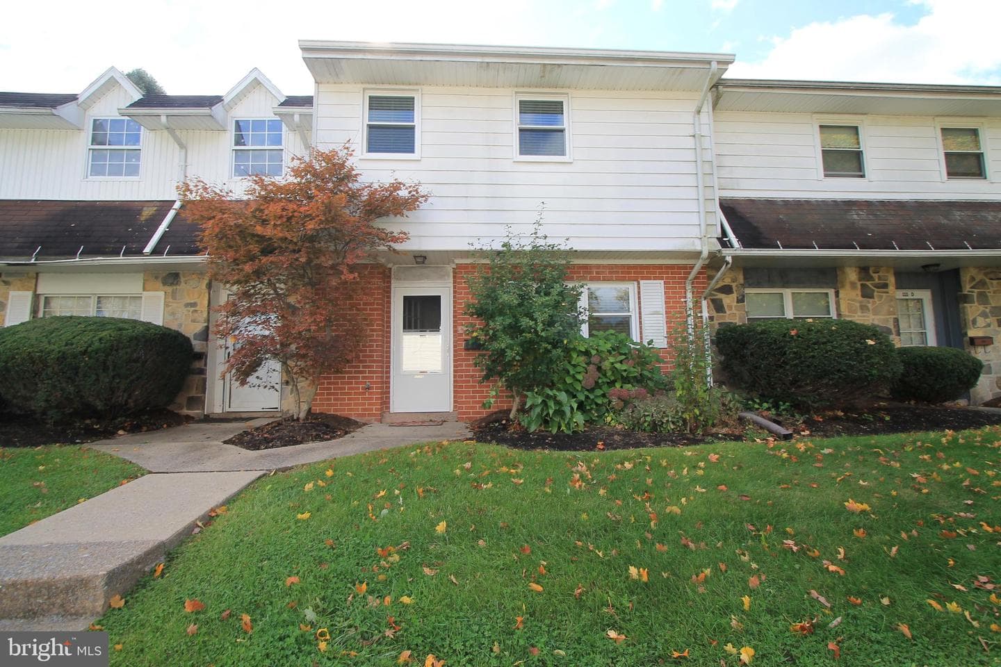 1111c W Aaron Drive photo 1