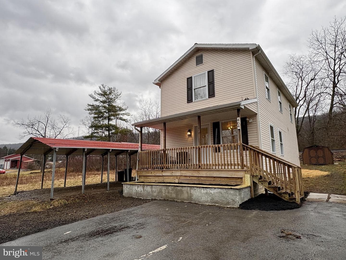 404 W Front Street photo 1