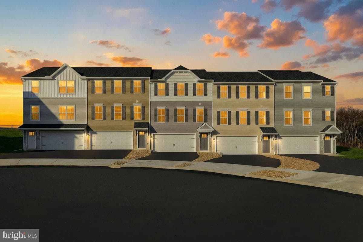 146 Isabella Circle #lot 203 photo 1