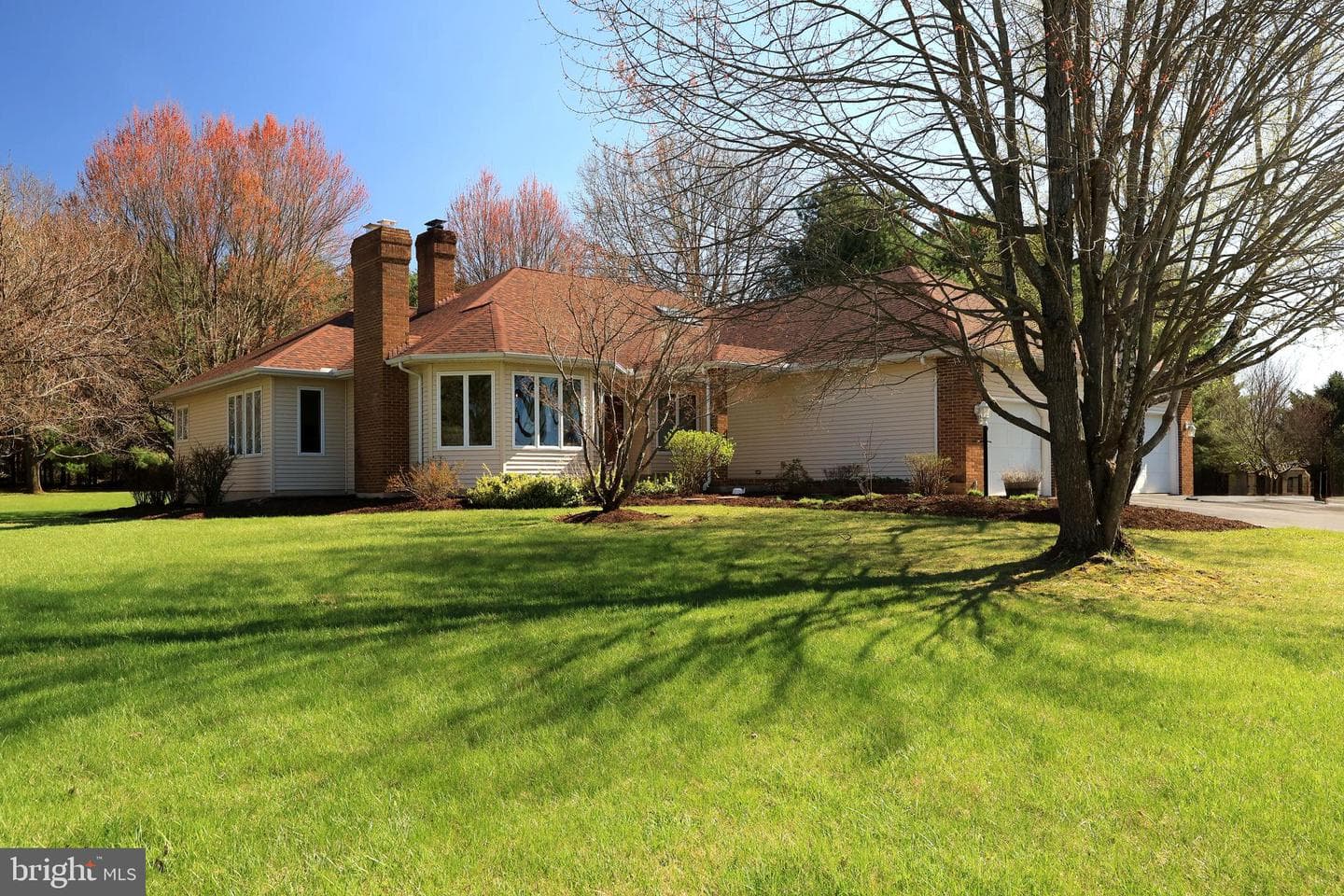 519 Kristina Circle photo 1