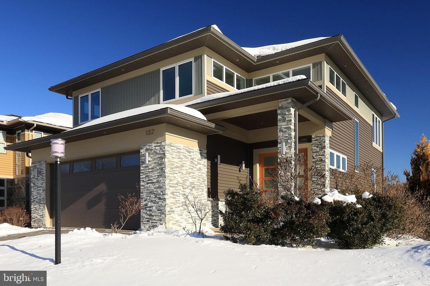 132 Derek Drive photo 1