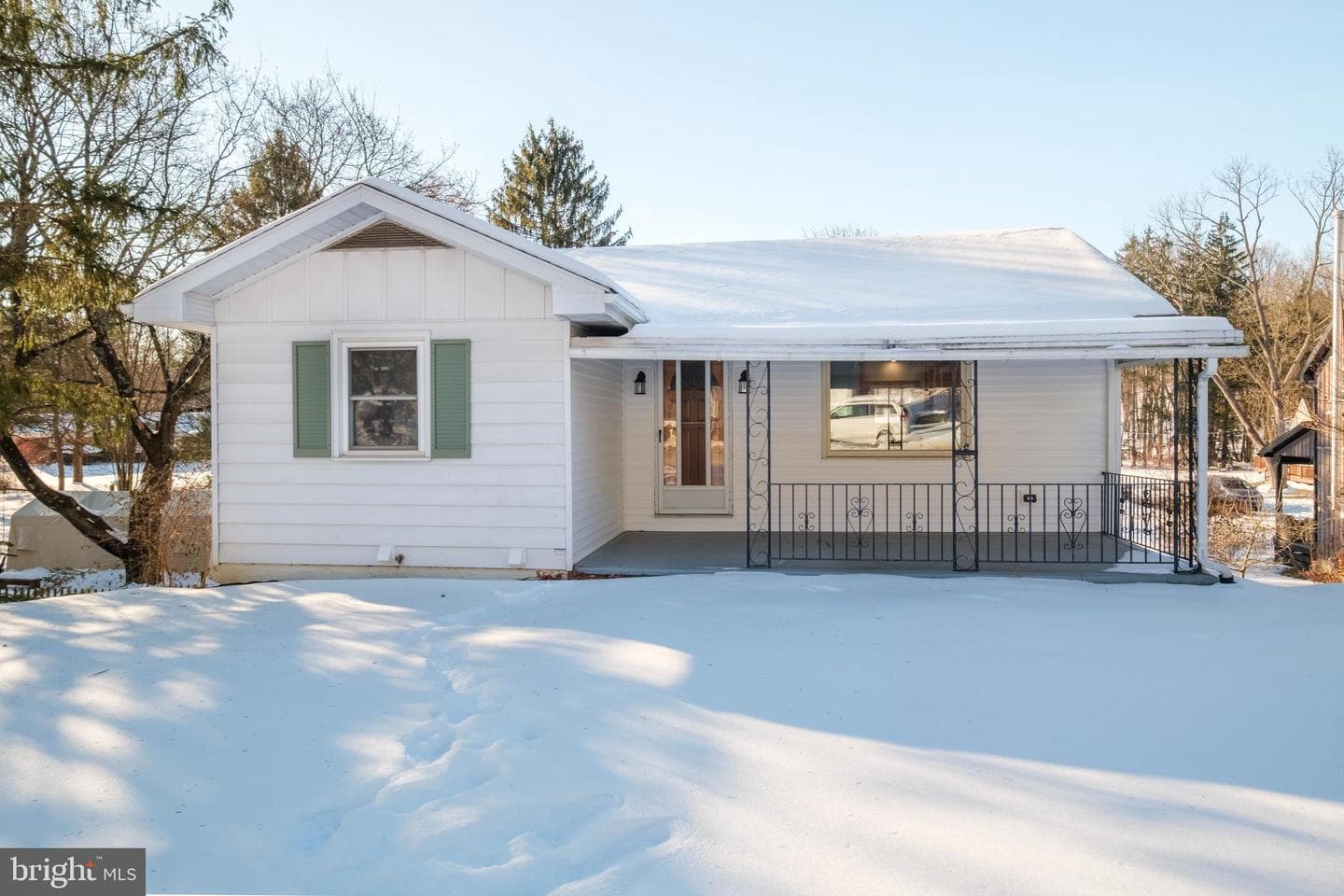 522 Pike Street photo 1