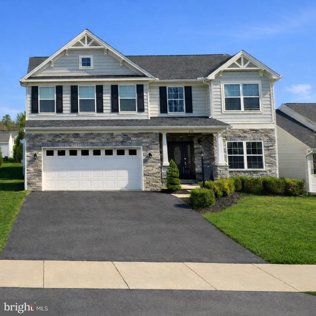 215 Glenndale Drive photo 1