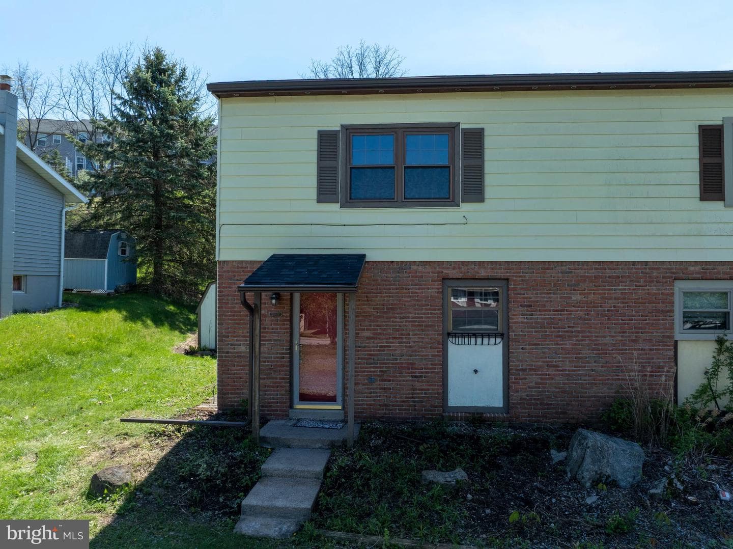 206b Homestead Lane