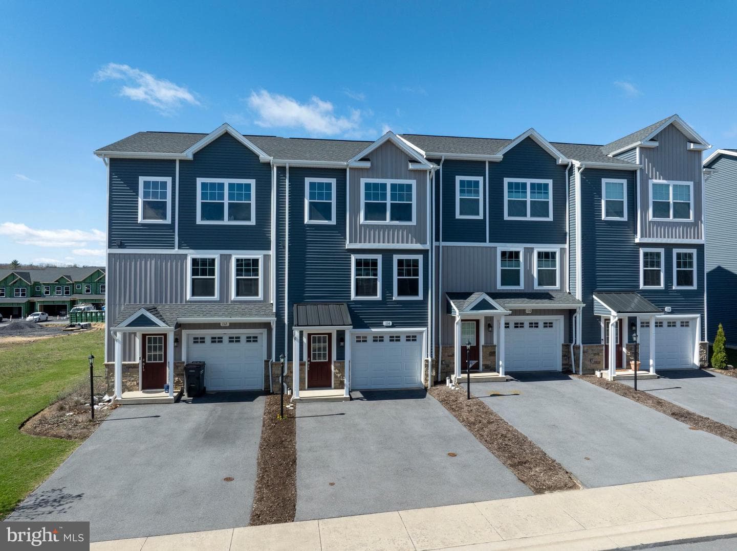 114 Veery Way photo 1