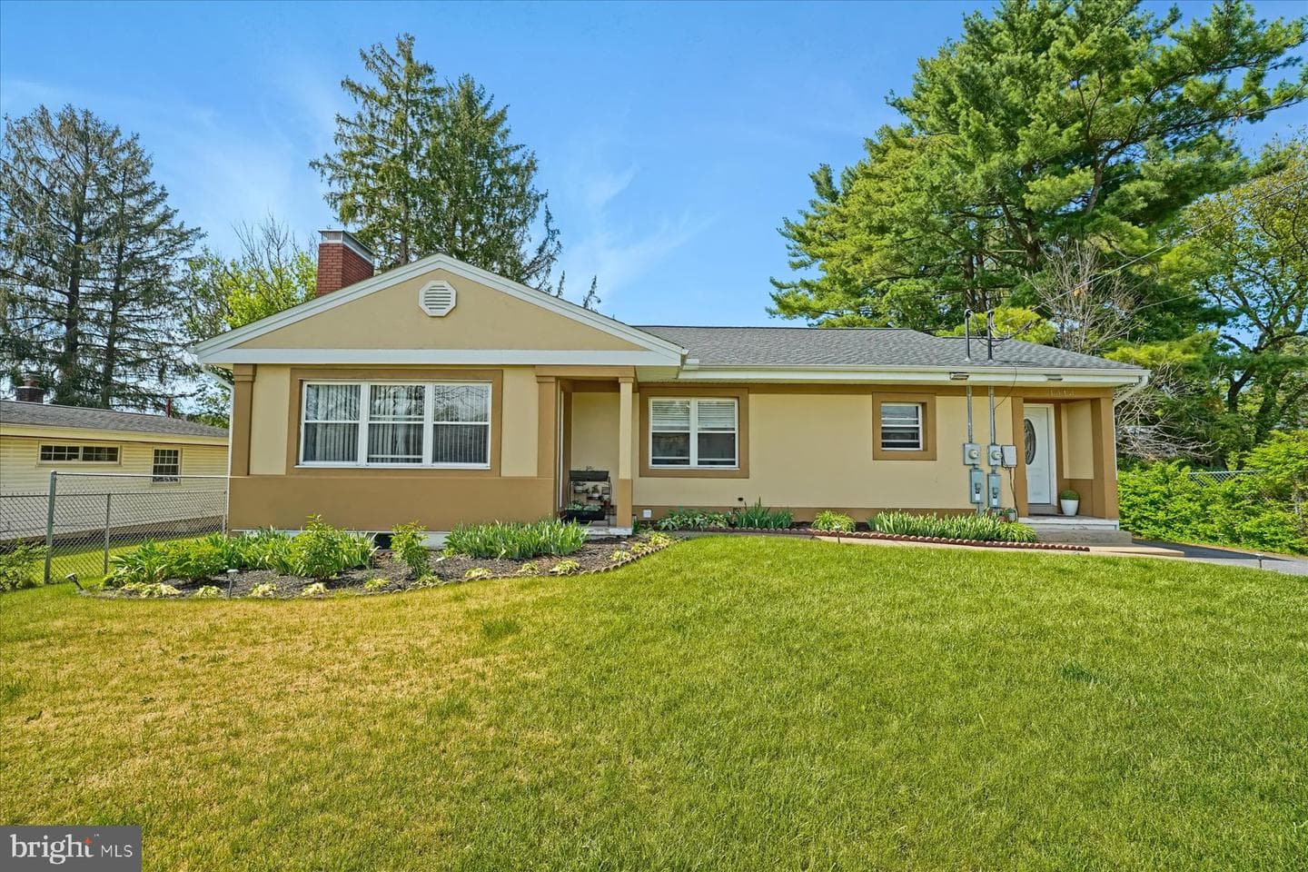 1513 E Branch Road