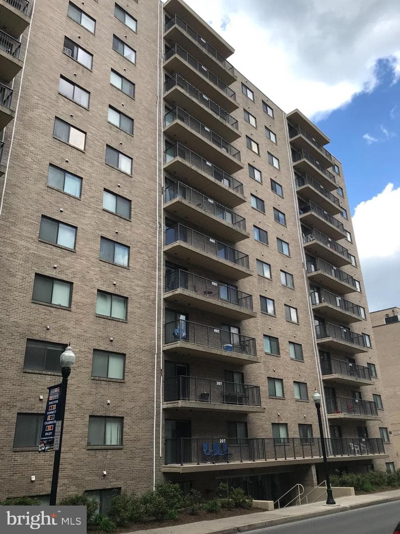 255 E Beaver Avenue #305