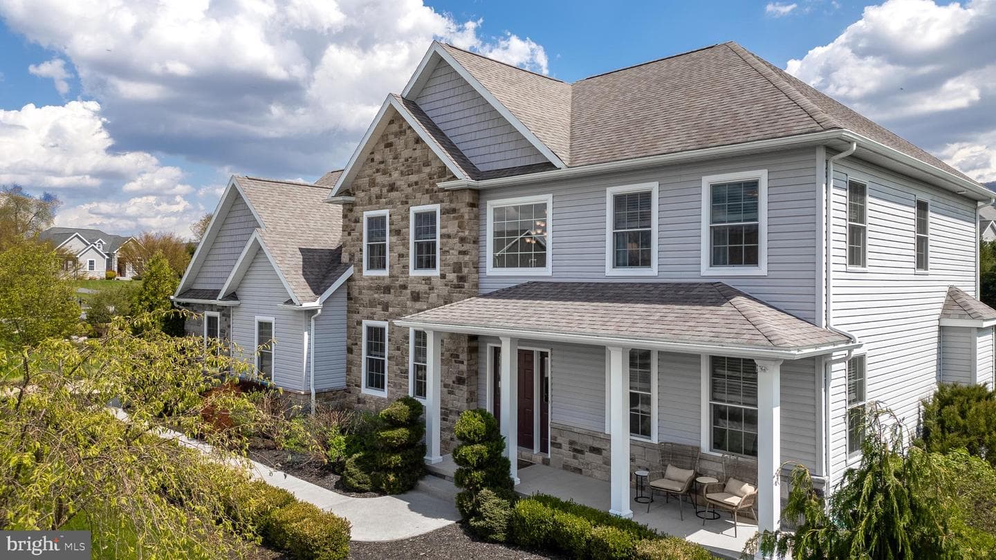 120 Meadowsweet Drive