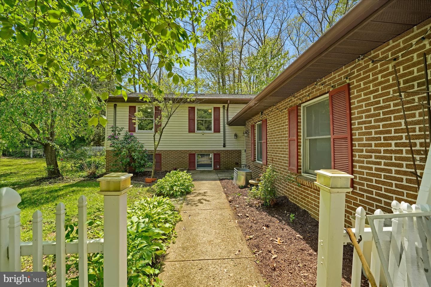 202 Pickwick Avenue