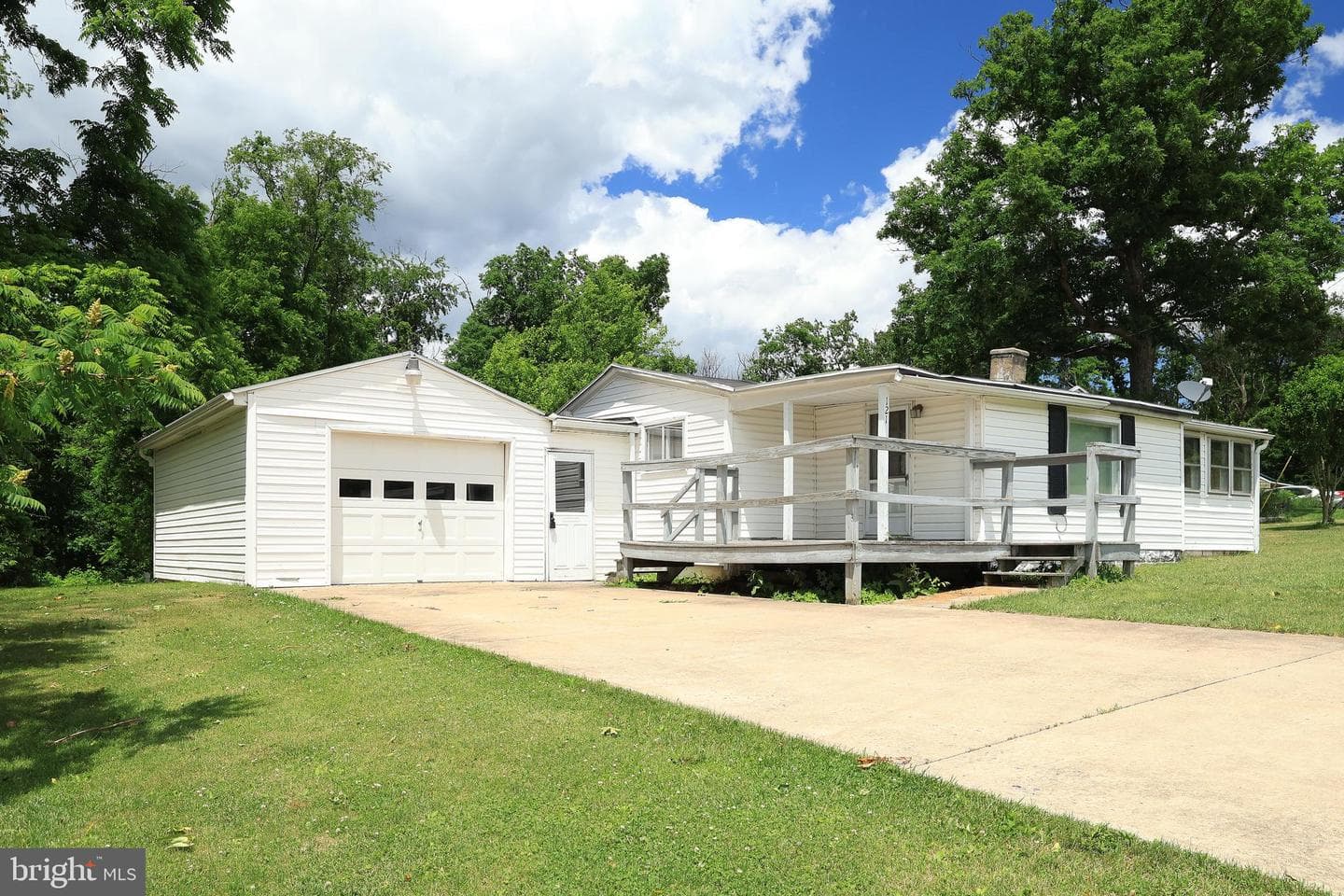 121 Mulbarger Lane, Bellefonte