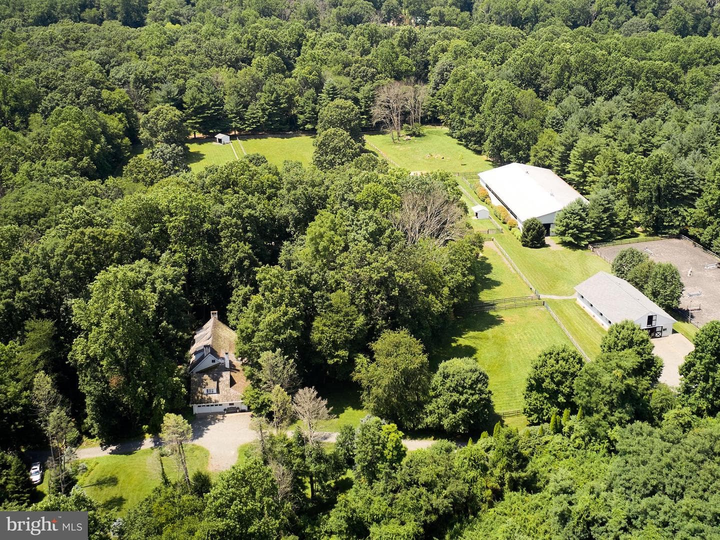 1683 Hilltop Road photo 1