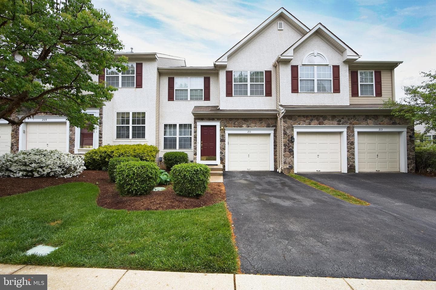 211 Tall Pines Drive photo 1