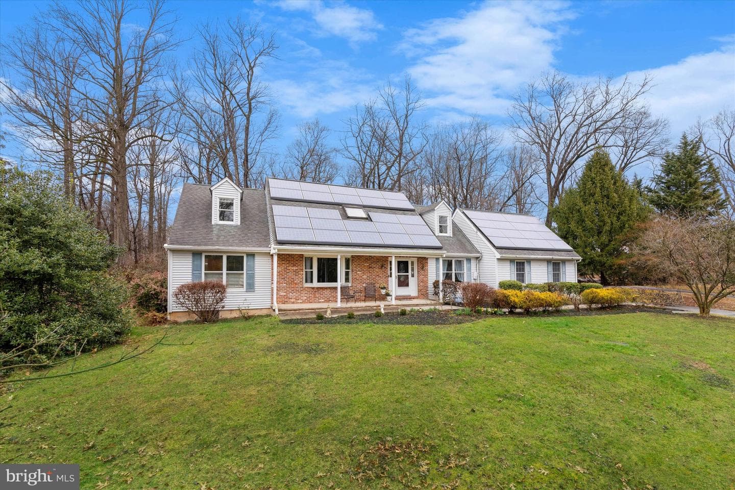 201 Whitestone Drive photo 1
