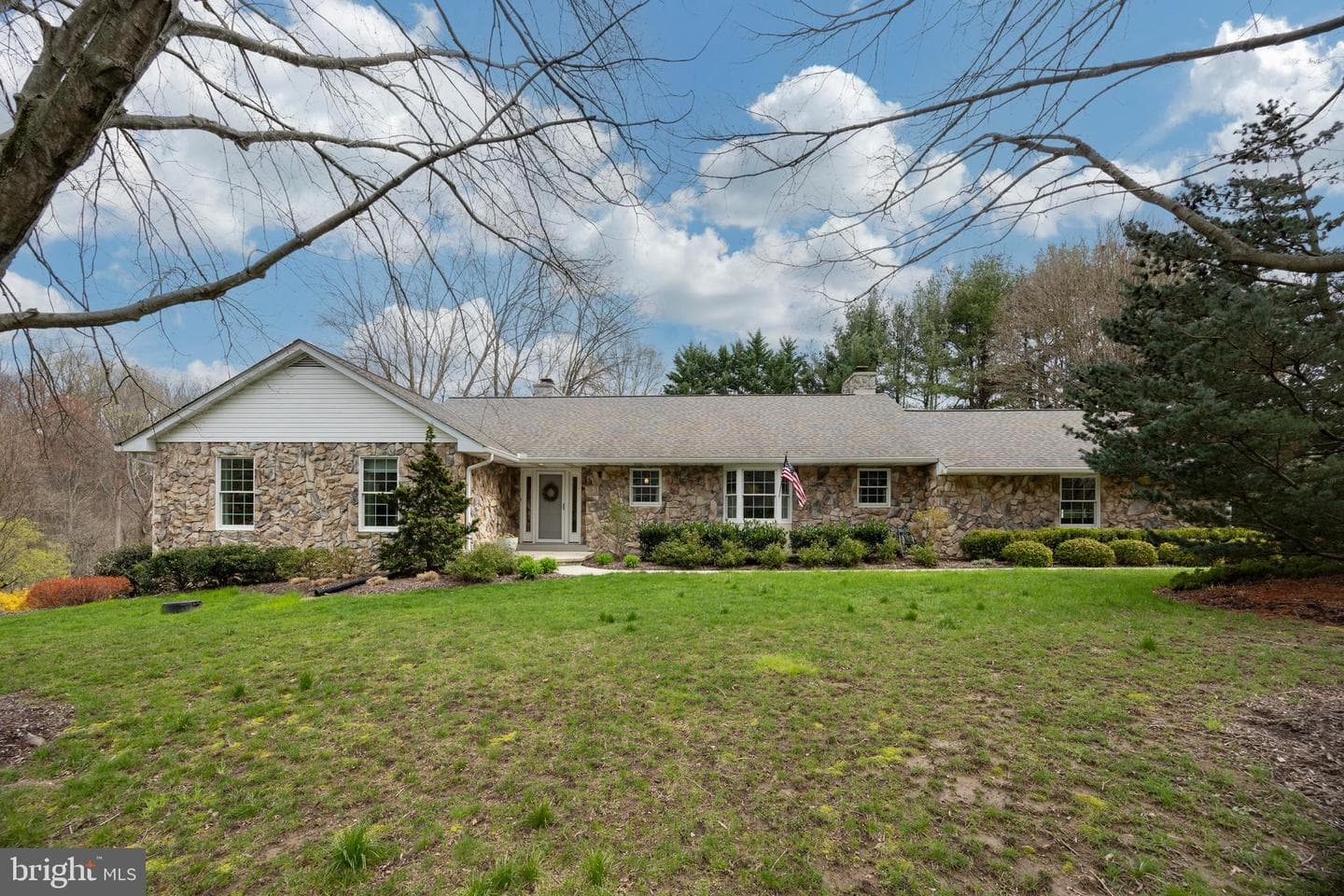 20 Morgan Hollow Way photo 1