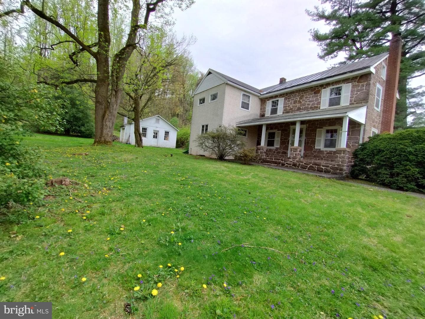 1966 Shenkel Road photo 1