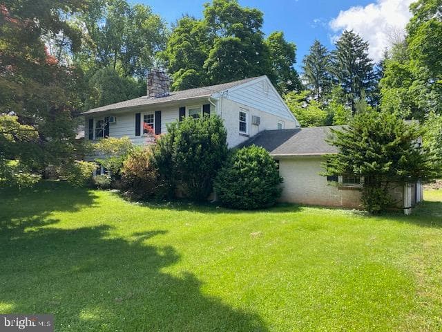 335 Kimber Drive photo 1